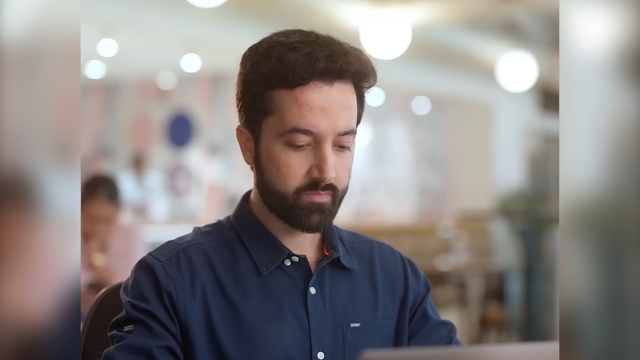 CoWrks — Workspaces that WOW (1)